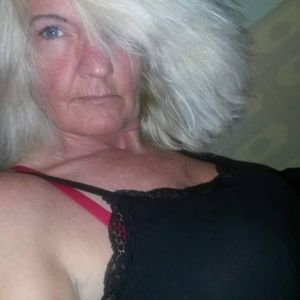 Meet your Posher, Pam